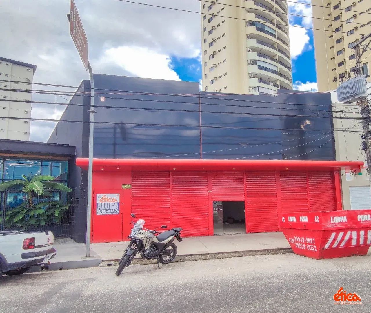 Loja ampla na Doca com salão de venda escritorio 02 salas depósito copa 02 banheiros -Cod - Foto 5