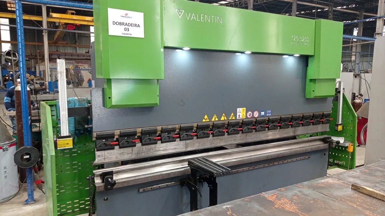 Dobradeira 125T ano 2023 usada  - Foto 2