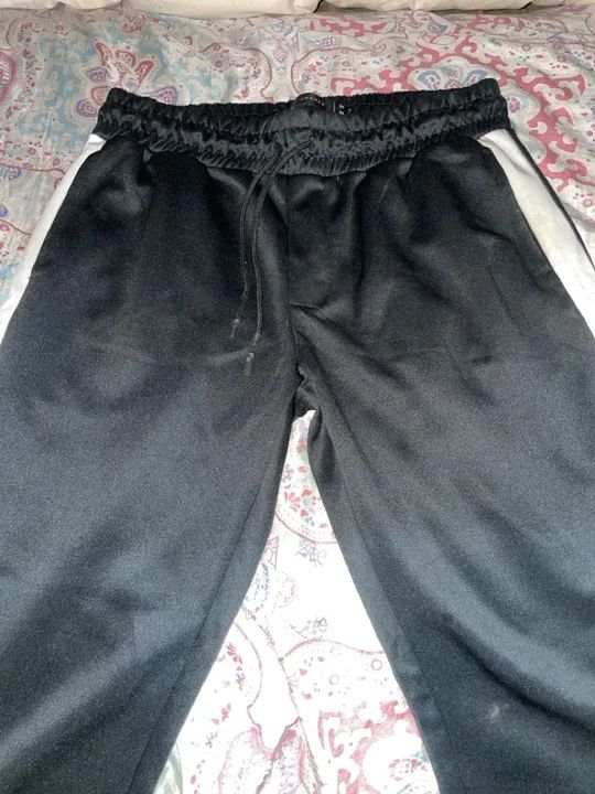CALÇA MOLETOM PRETA 