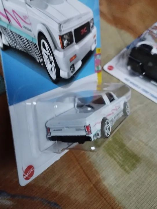 Hot wheels 91 GMC Cyclone  - Foto 2