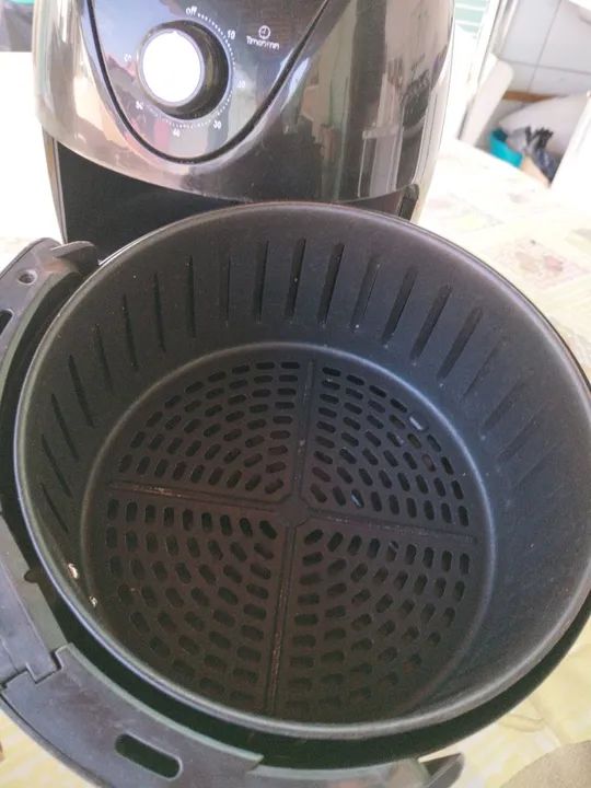 Air fryer Mondial semi nova 220v - Foto 2