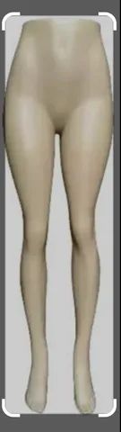 5 manequim feminino calça bege