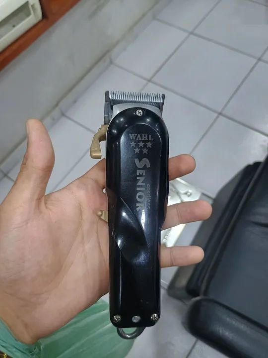 Máquina de cortar cabelo Wahl Senior Cordless