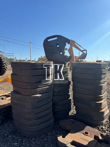 cod.1056 - Peso dianteiro para Trator Massey Ferguson - TK Tratores Nova Andradina - MS  - Foto 2