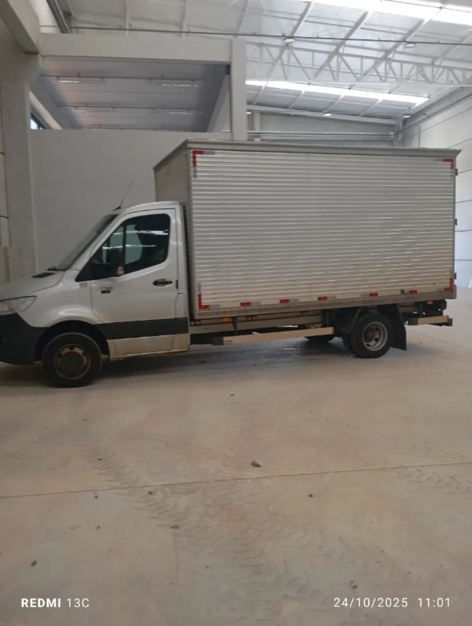 MB Sprinter 516CDI com baú - Foto 4