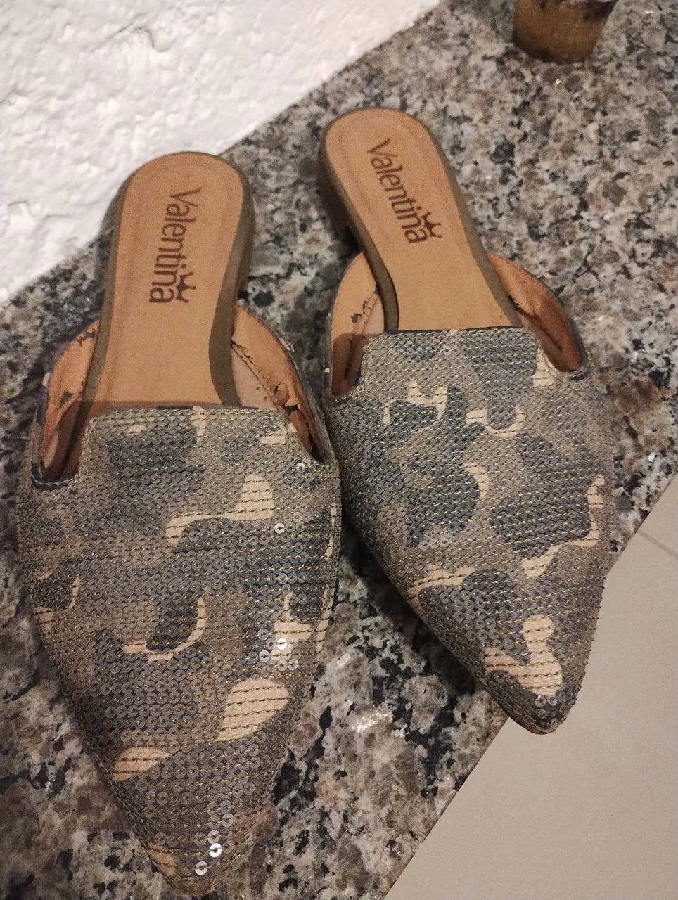 Sandália Feminina Valentina Camuflada com Paetês