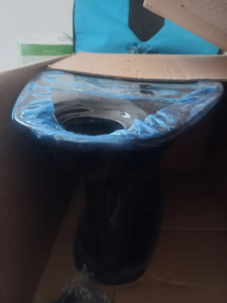 Louça Sanitária Preta Nova