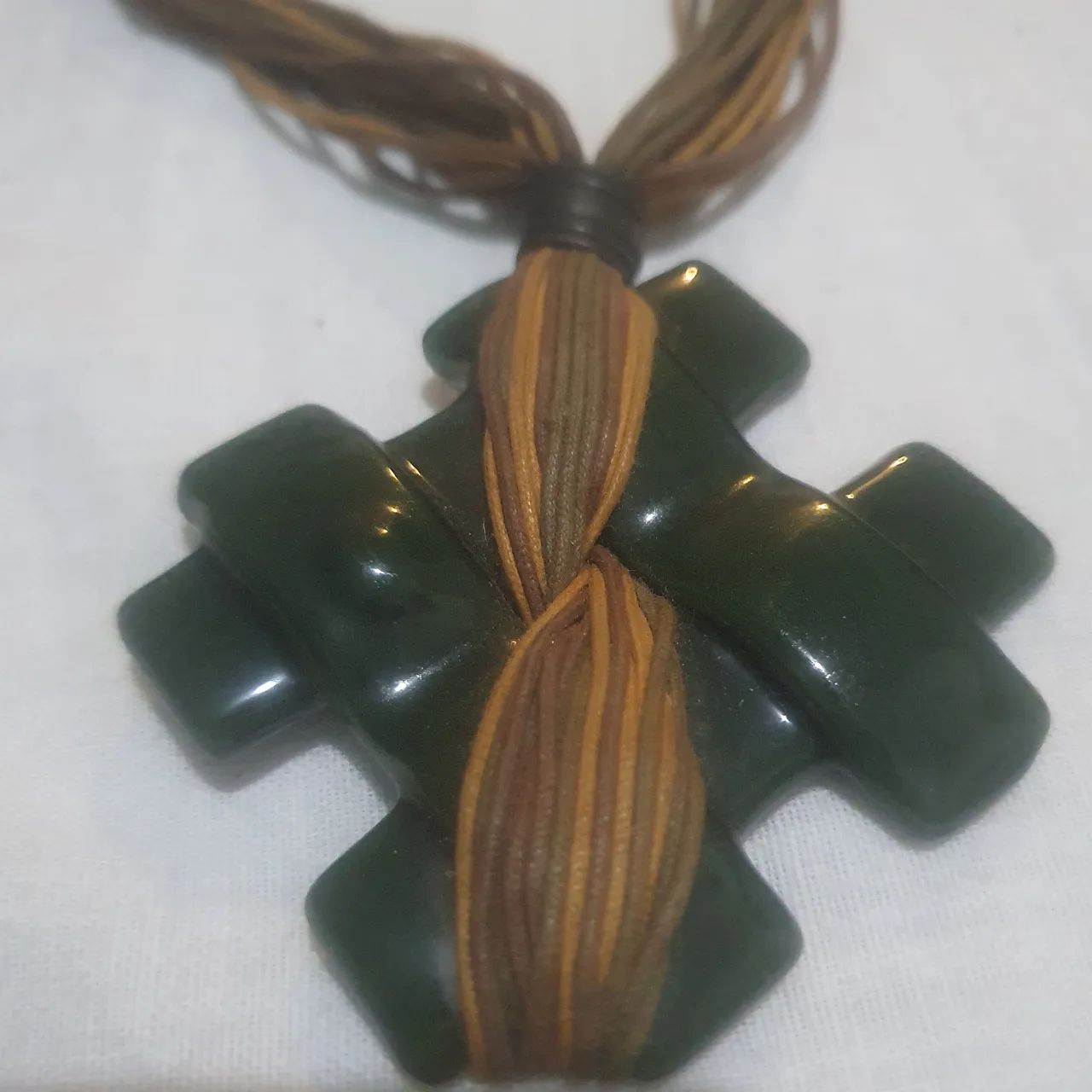 Colar com Pingente resina acrílica Verde musgo. - Foto 4