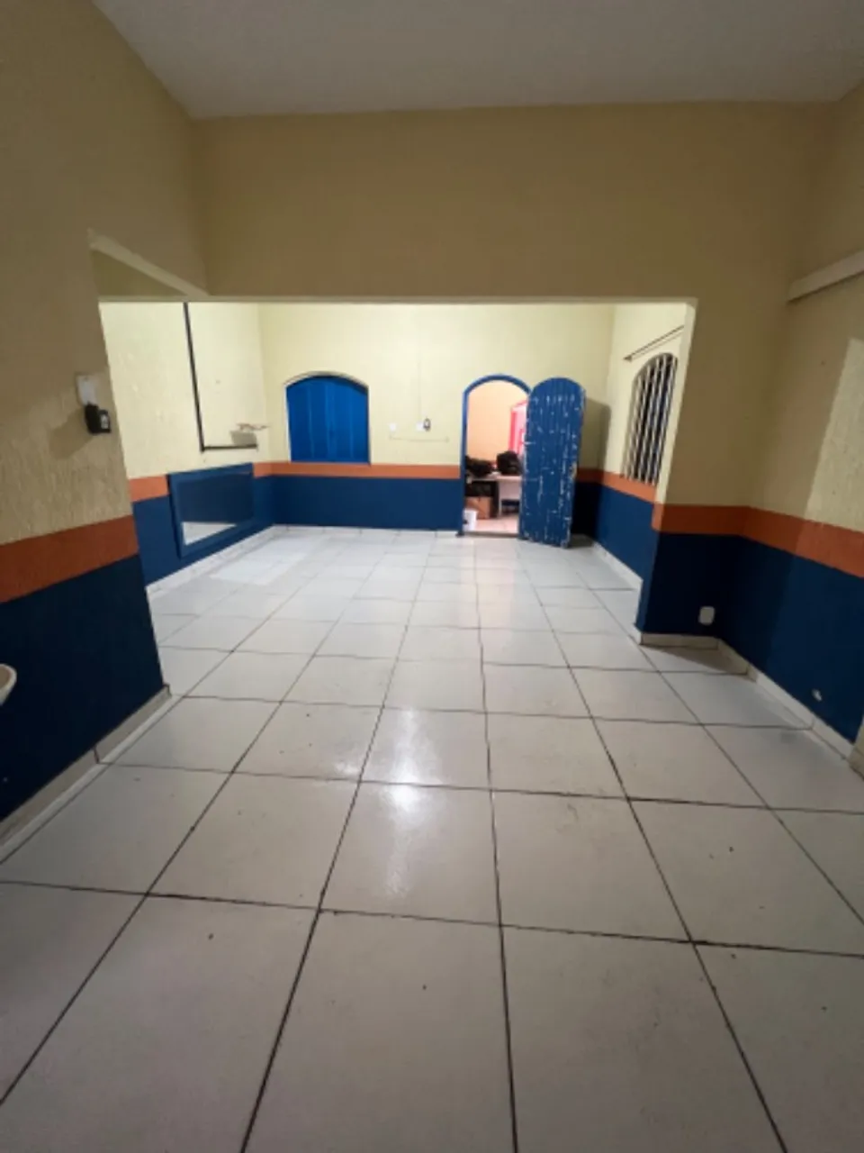 EXCELENTE OPORTUNIDADE PRÉDIO COMERCIAL/RESIDENCIAL ARRAIAL DO CABO