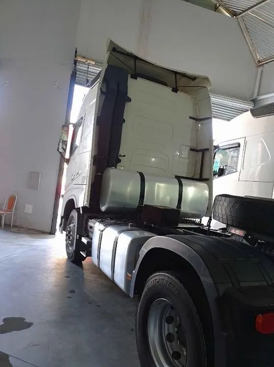 Volvo FH 460 4x2 cavalo 2018 - Foto 11