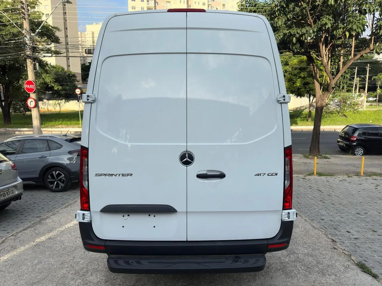 Sprinter 417 T.A furgao 2024 0km - Foto 5