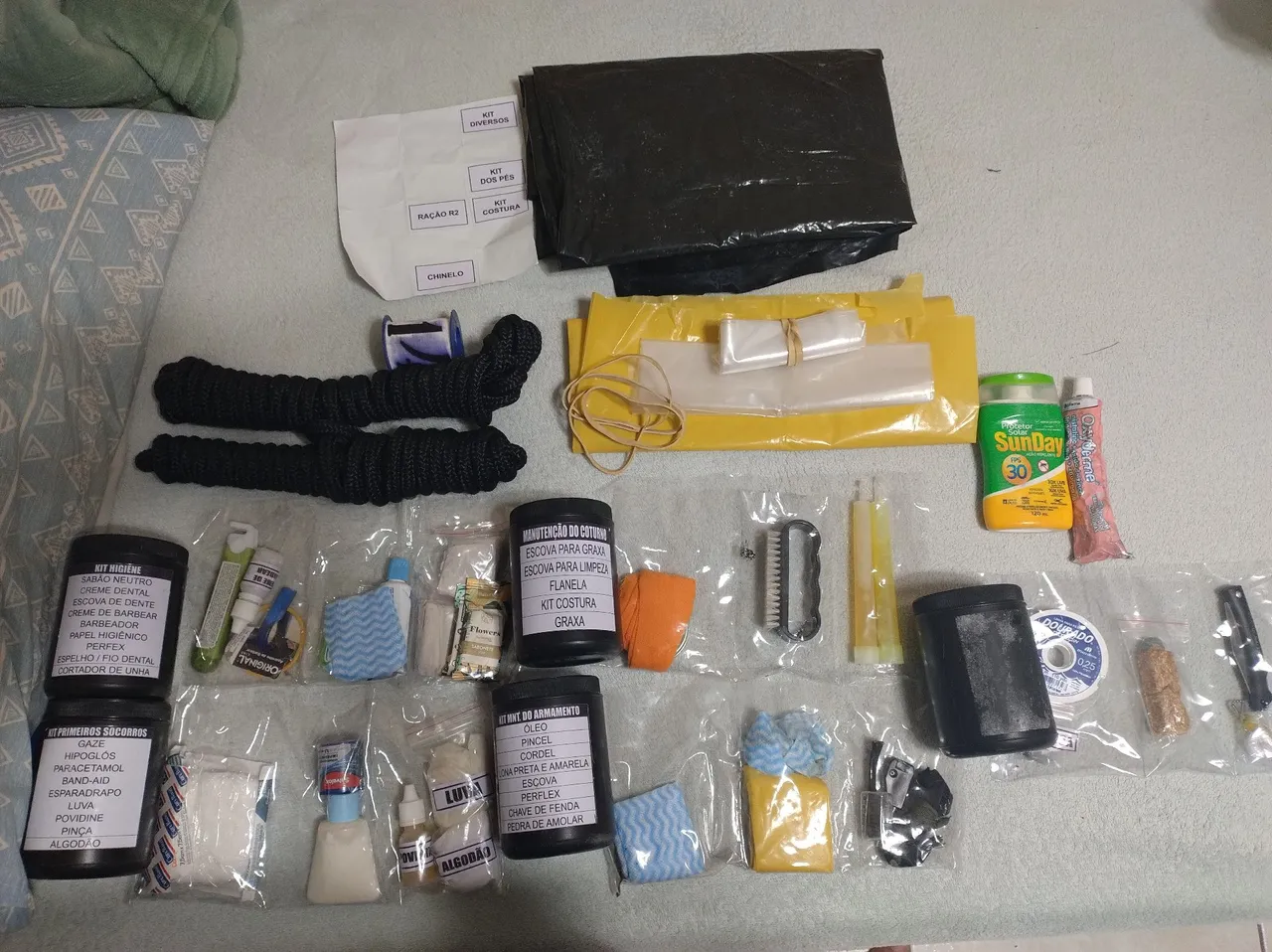 KIT PARA CAMPO BÁSICO COMBATENTE DE SELVA (EBCS)