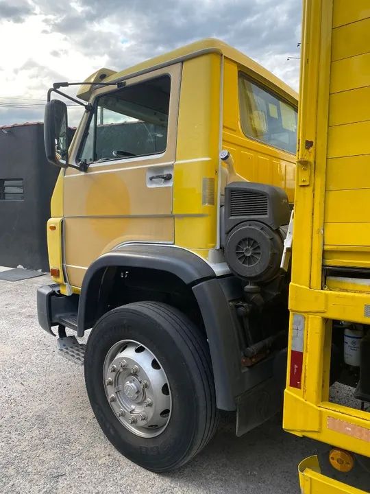 vw 17190 2013 Toco baú de bebidas - Foto 4