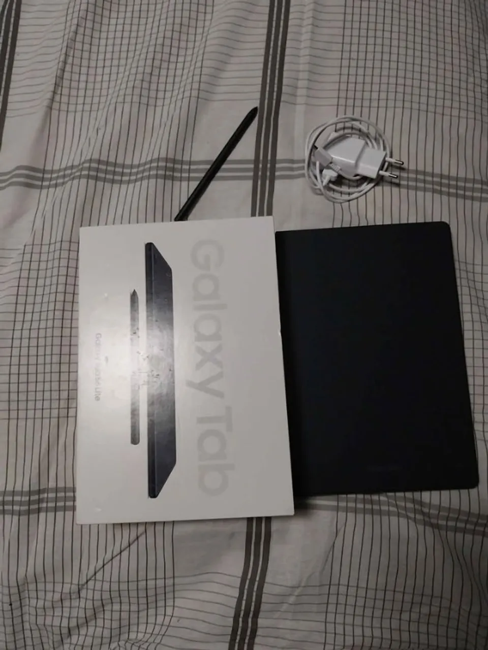 Tablet Samsung Galaxy S6 Lite | 64GB | 4GB RAM | Caneta + Acessórios - NF + Caixa