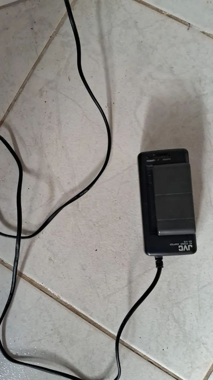 Filmadora vhs compact jvc pro cision 5 head system completa, ótimo estado, completa - Foto 4