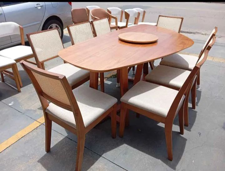 Mesa orgânica com 8 cadeiras madeira maciça 65568136150787124