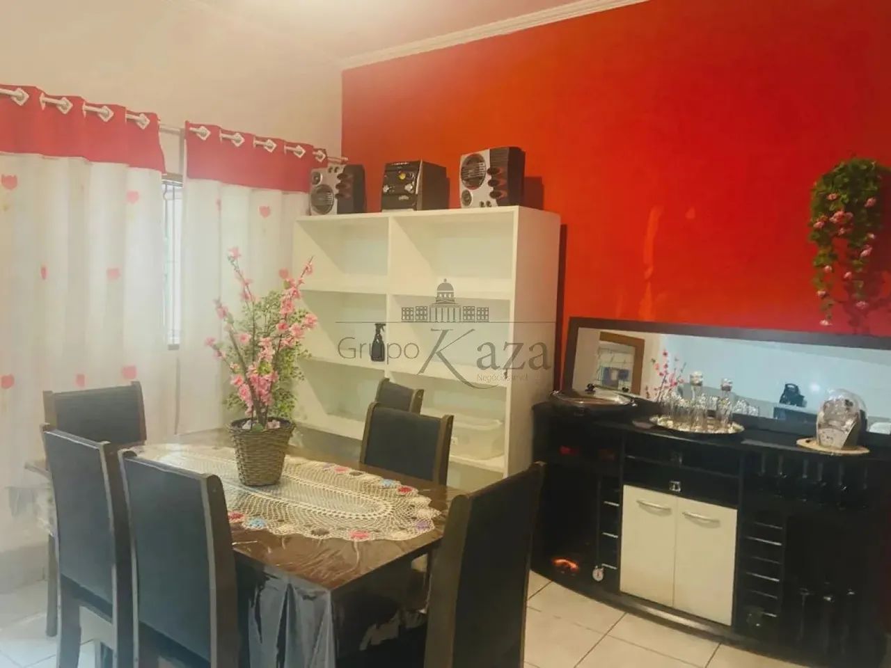 Casa para aluguel possui 350 metros quadrados com 3 quartos - Foto 3