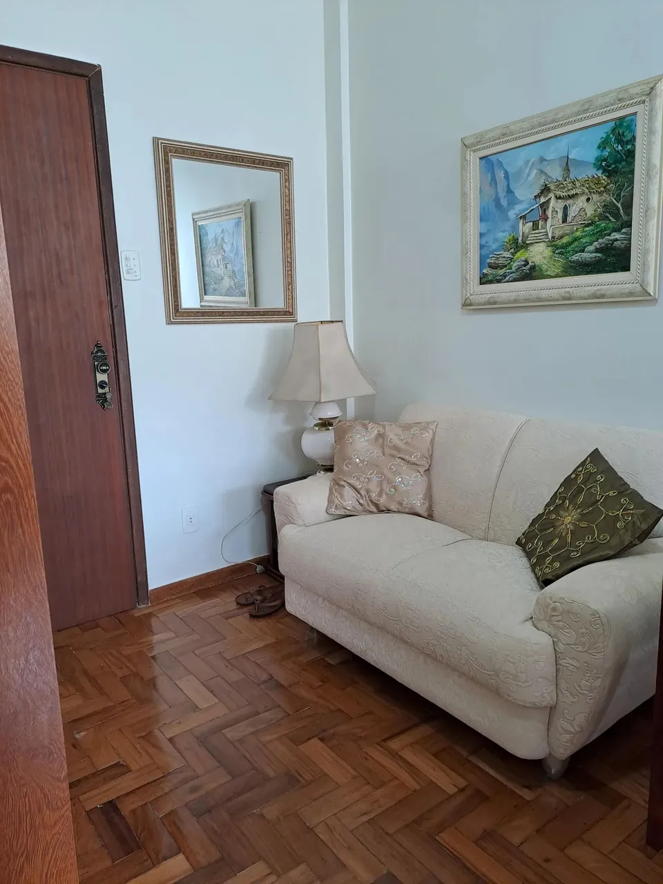 Teresópolis - Várzea -Quarto e sala na Várzea R$ 260.000,00 - prédio com elevador