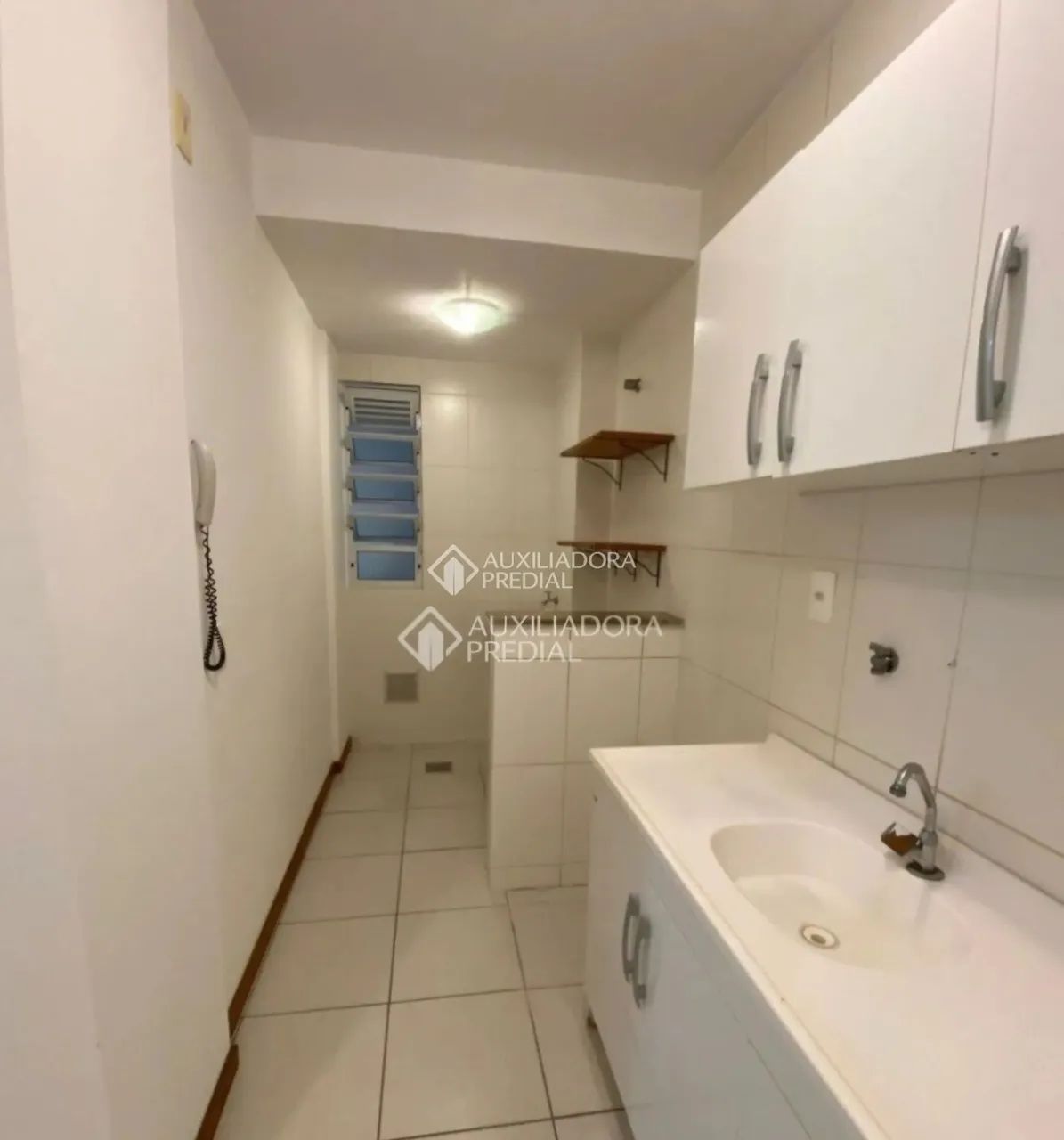 Apartamento de 2 dormitorios, localizado no bairro costeira do pirajubae - Foto 4