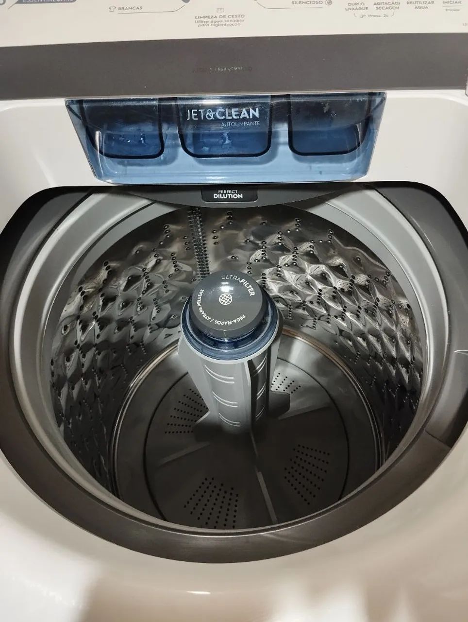 Máquina de lavar roupa Electrolux led 13 essential care  - Foto 2