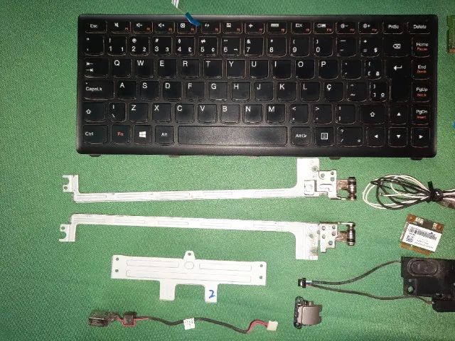 Vendo peças de notebook Lenovo Ideapad 4s, i5 de 3ª geração - Foto 2