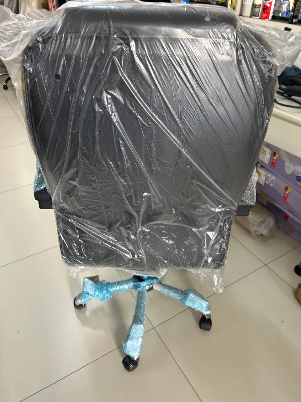 Cadeira presidente novas só 790 parcelamos  - Foto 3