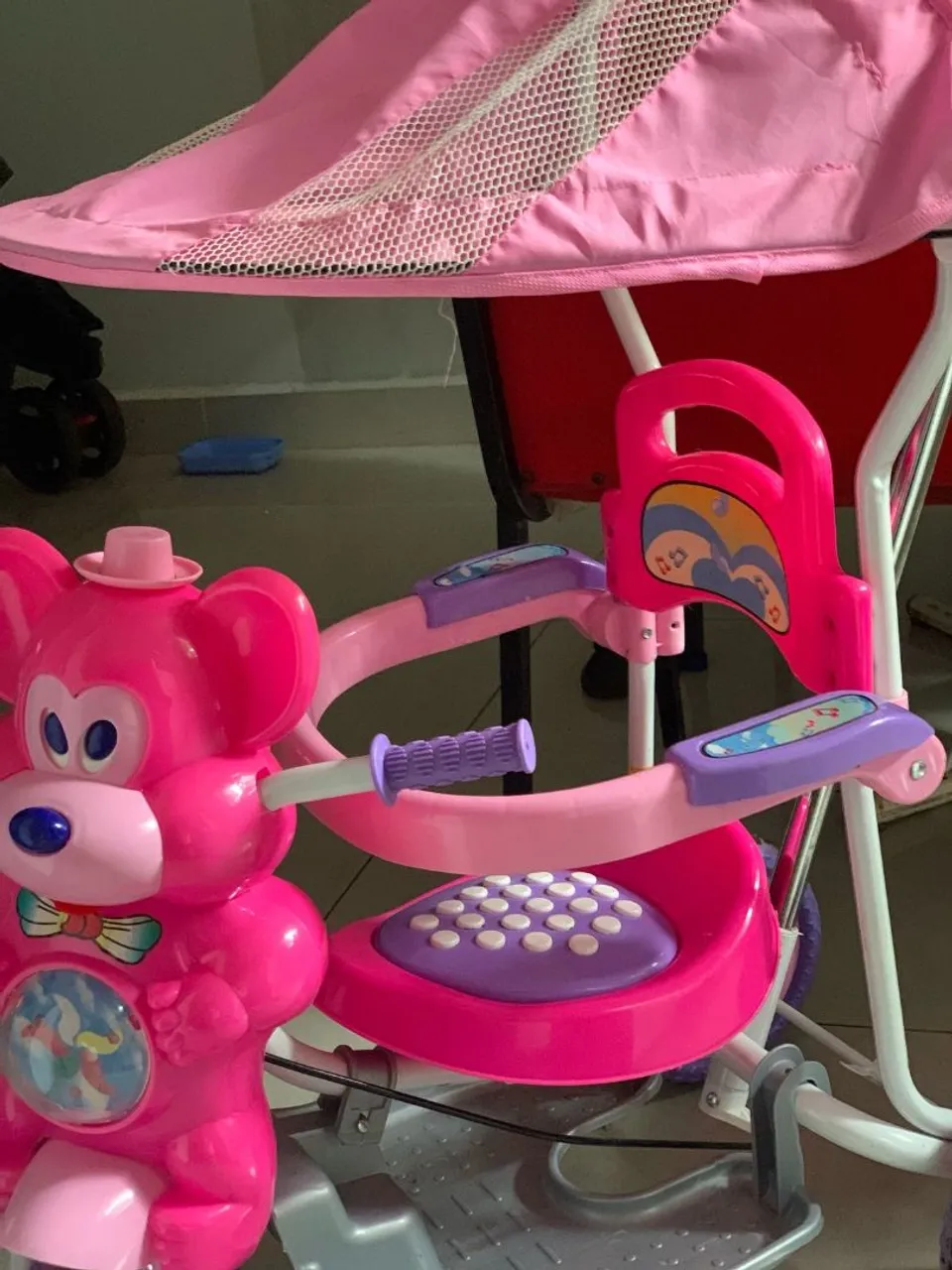 Triciclo Infantil Rosa com Proteção Solar