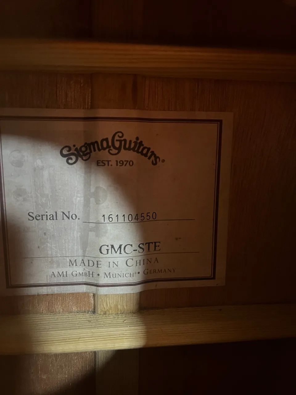 Violão Martin/Sigma GMC-STE com acordoamento ELIXIR 0.12 - Foto 5