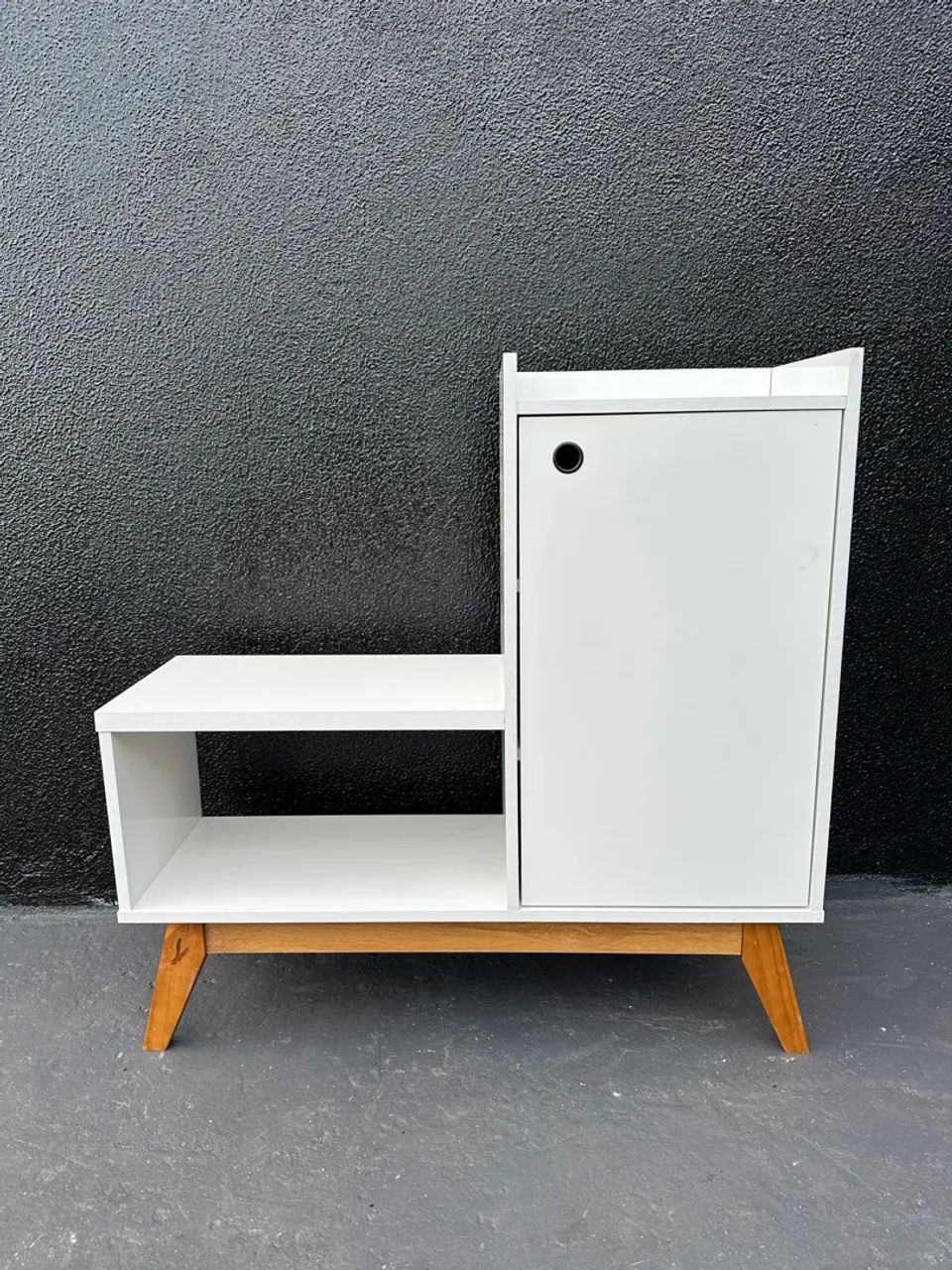 Sapateira Nova nunca usada 64176433623682122