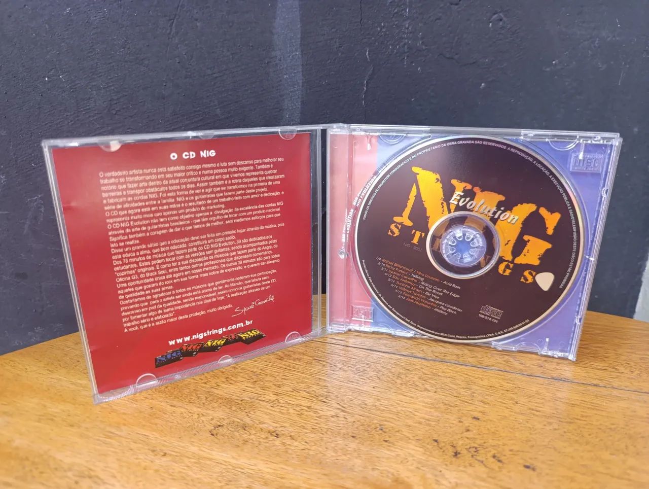 CD NIG Strings - Evolution Versões completas para tocar Guitarra junto. - Foto 3