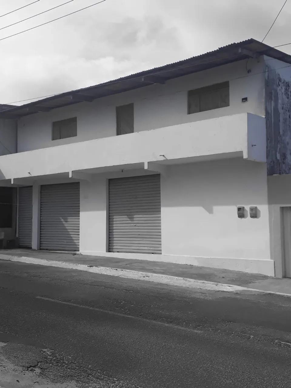Prédio comercial e residencial