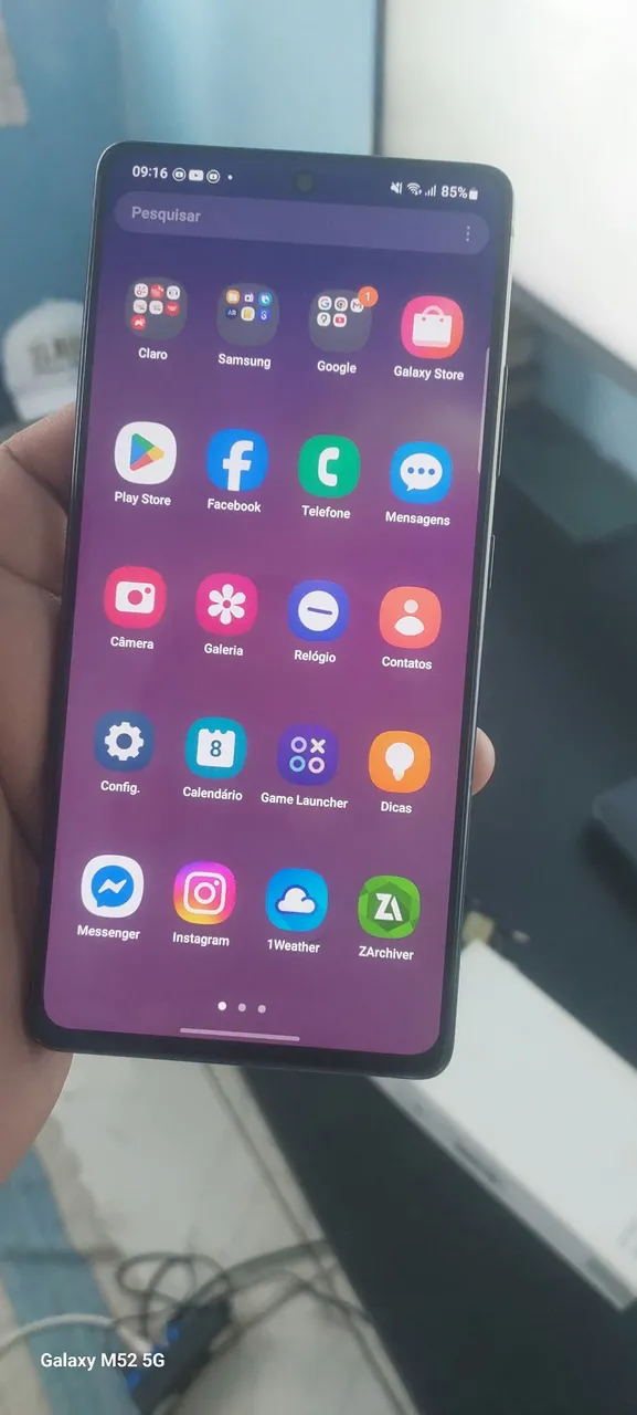 Vendo Samsung Galaxy S10 lite, único defeito , dois trincos na tela porém não interfere.