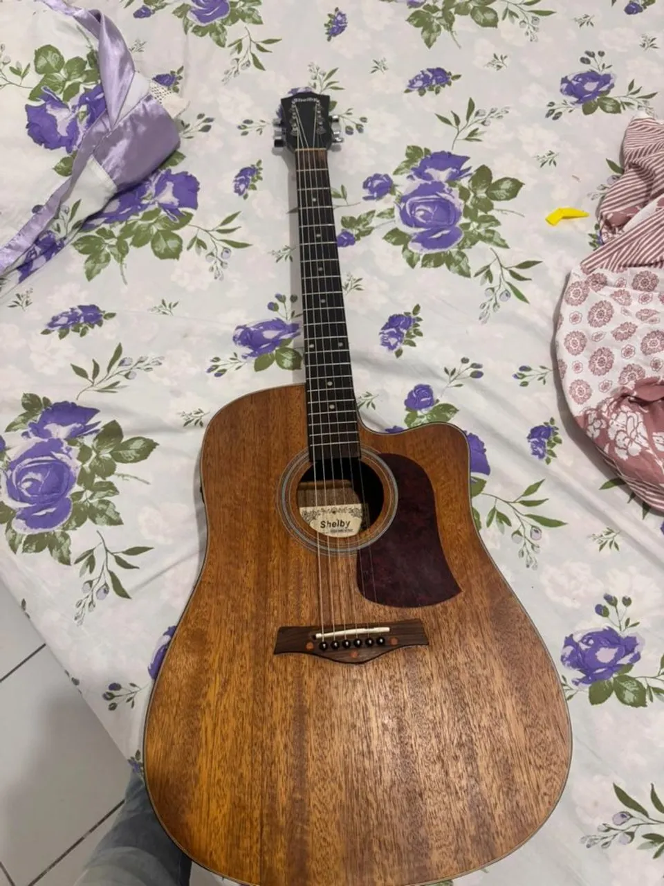 Violão elétrico Shelby, cordas de aço