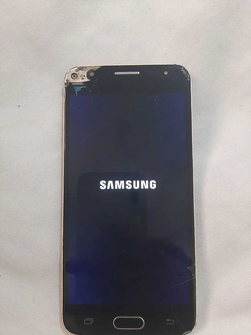 Samsung J5