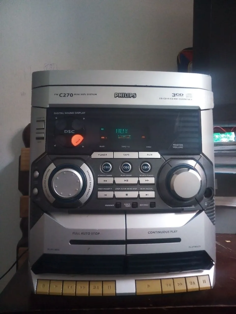 Mini system Philips c270 usado*