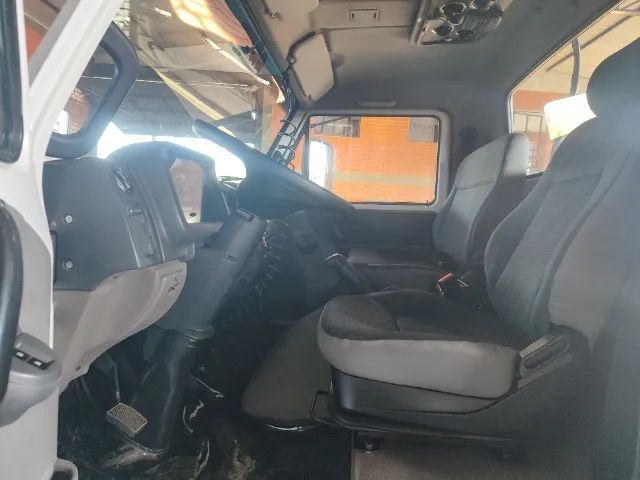 8-160 unico dono desconto de 12.000 da fipe revisada - Foto 4