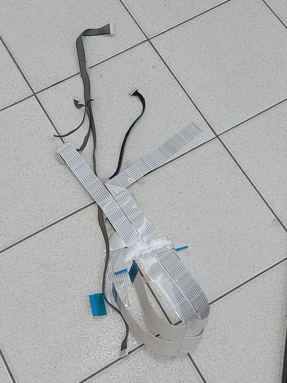 Tv sansung 64..Cabos flex...cabo da fonte...câmera.. wifi - Foto 2