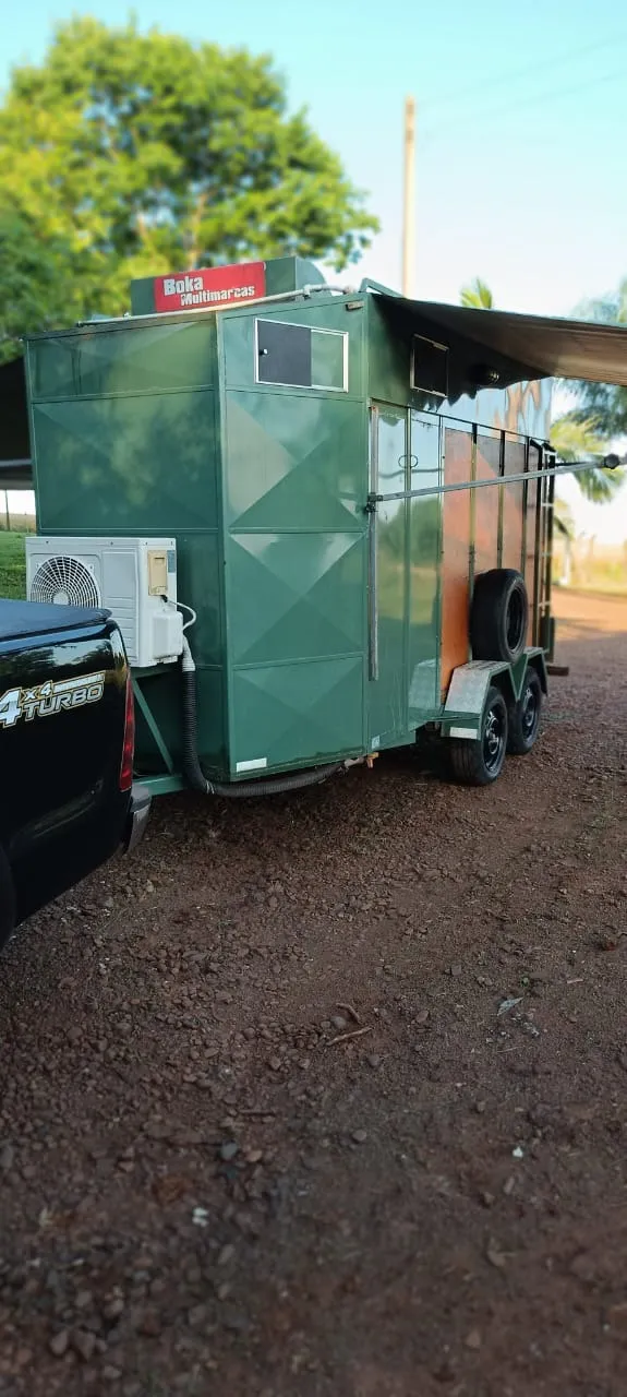 Reboque cavalo