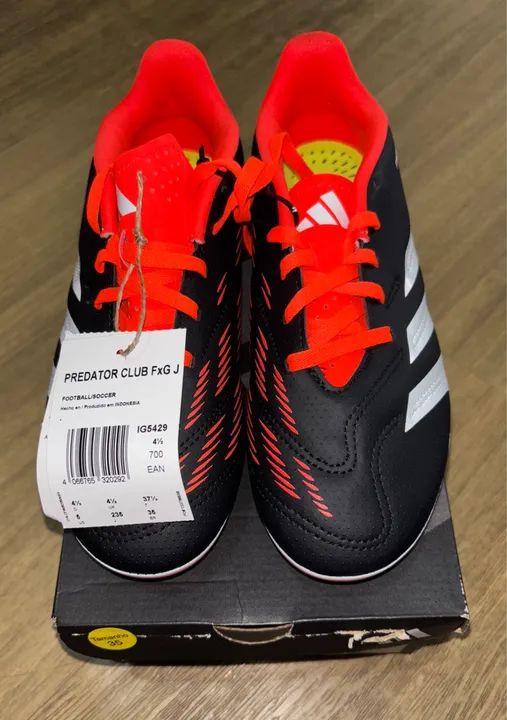 Chuteira Predator trava original tamanho 35 e 36 novas  - Foto 2
