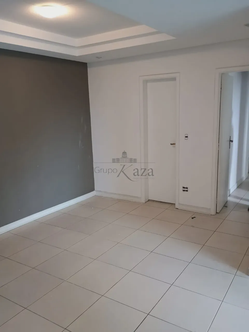 Imóvel para aluguel tem 120 metros quadrados com 3 quartos