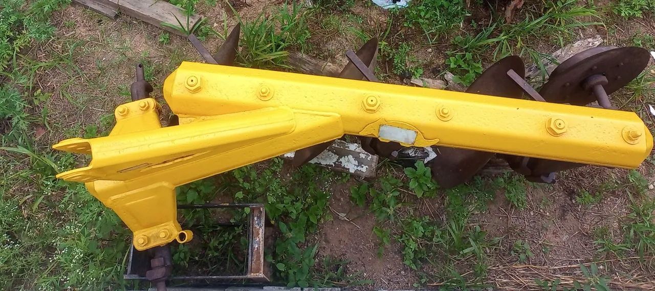 Arado tatu 3bacia bom em uso  - Foto 5