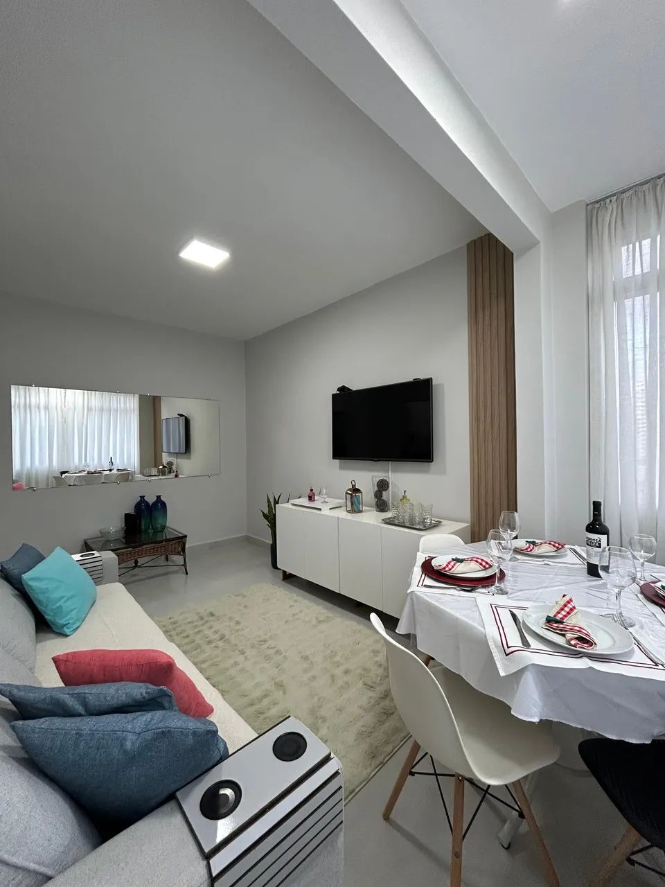Oportunidade! Apartamento com 1 quarto todo reformado frente a praia em Centro - São Vicen - Foto 2