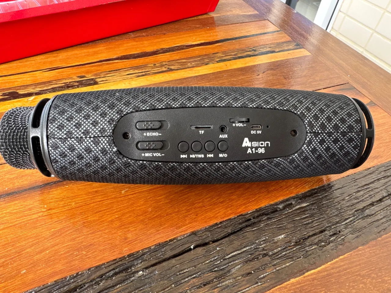 Caixa de Som com Microfone Aision A1-96 - Karaokê