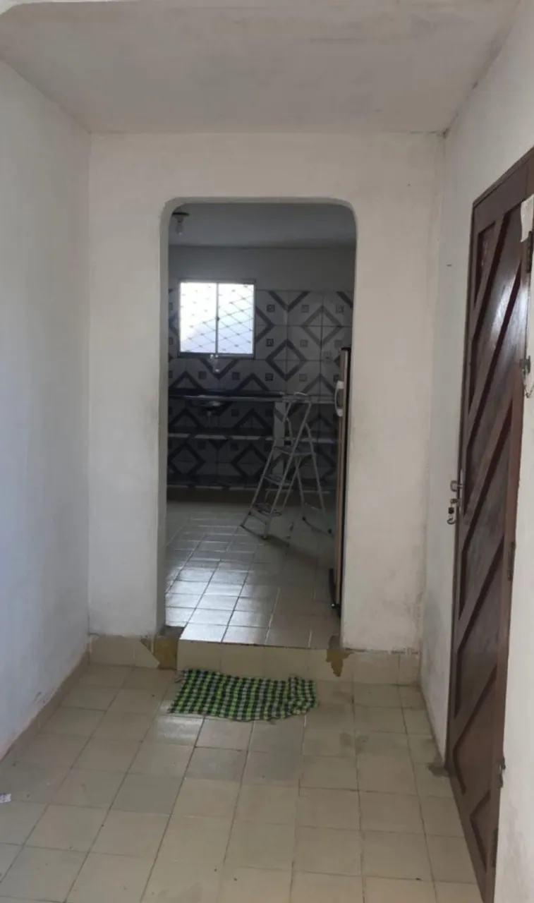 Alugo kitnet incluso água, luz e internet