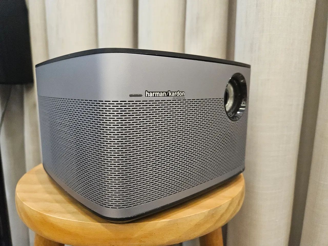 Projetor Xiaomi -  XGIMI H1 1080p - Troco