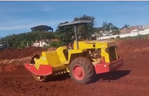 Rolo compactador Dynapac para venda