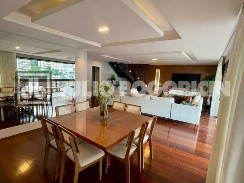 Cobertura : / Residencial / Ipanema