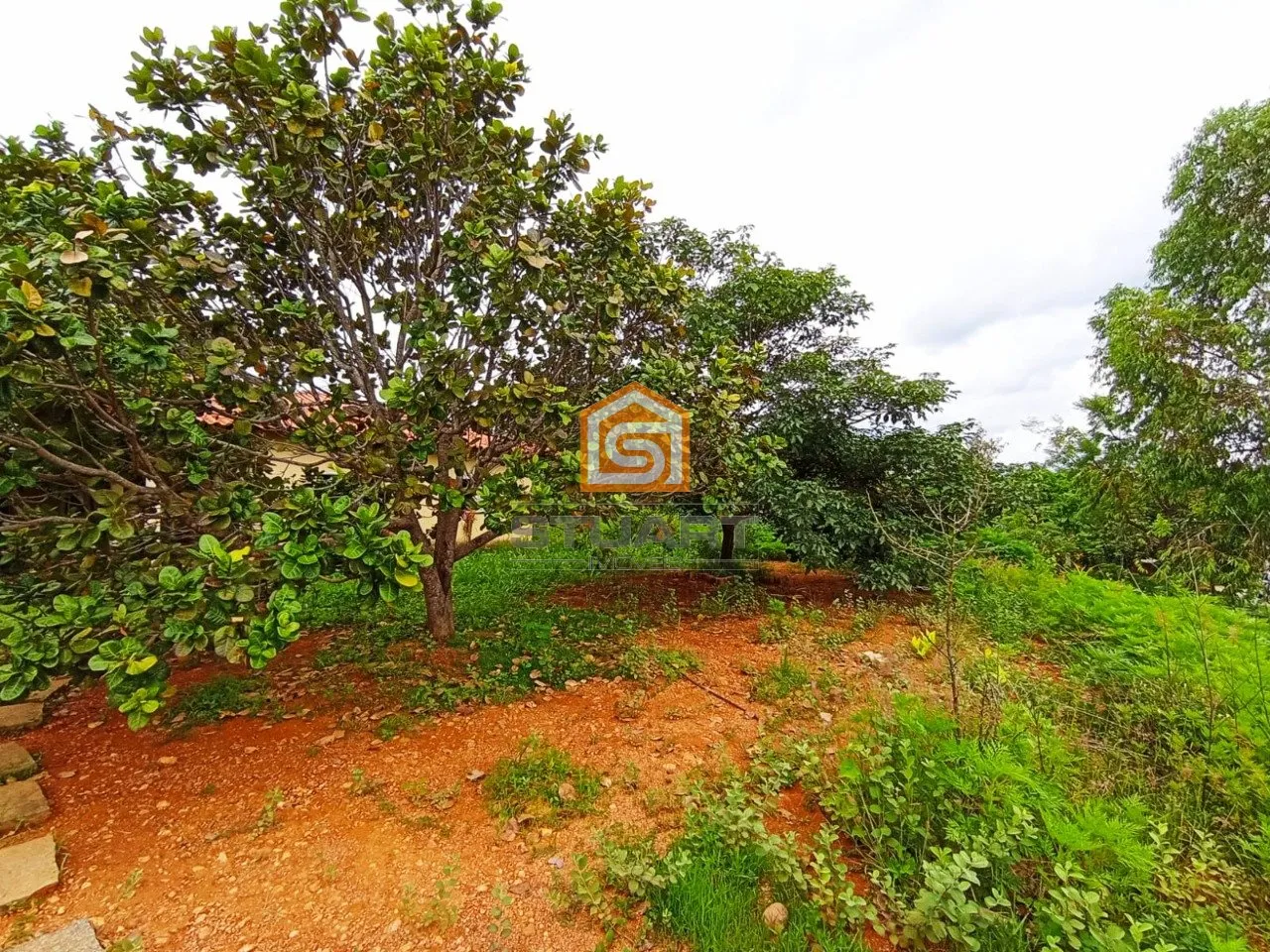Lote à venda no Condomínio Villa Monte Verde
