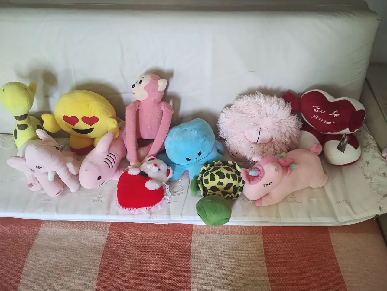 Lote de Pelúcias Infantis 