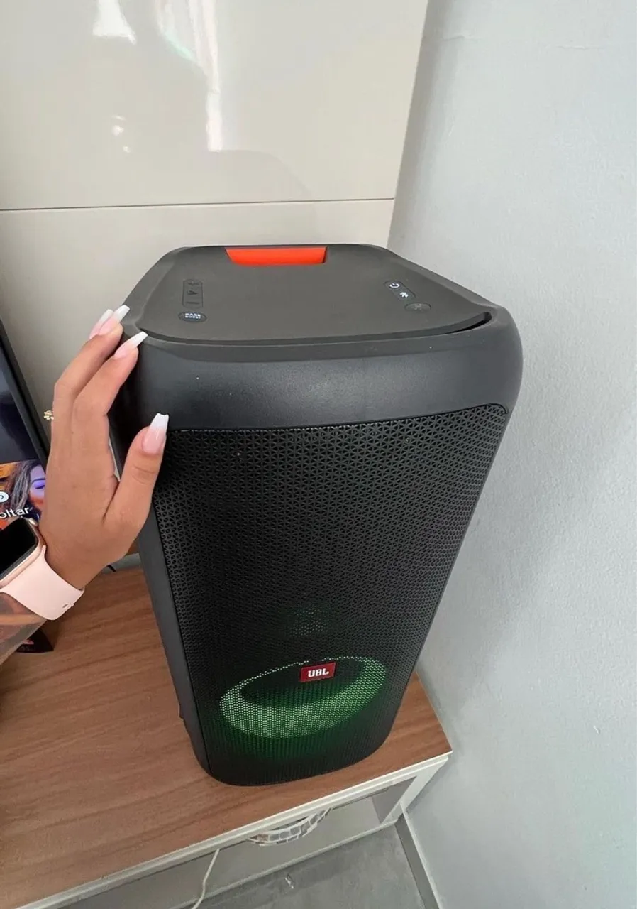 JBL 300 - 17 horas de duração da bateria